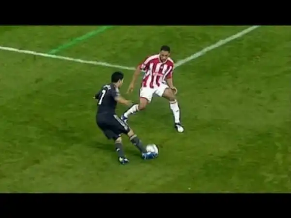 Video: Luis Suarez - Top 10 Goals